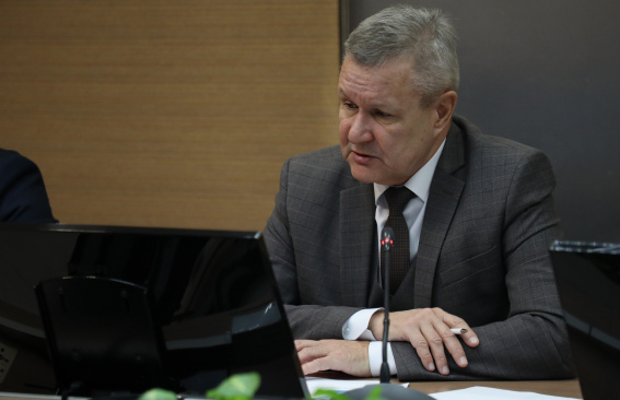 Более пяти тысяч