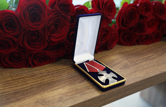 Светлая память героям!