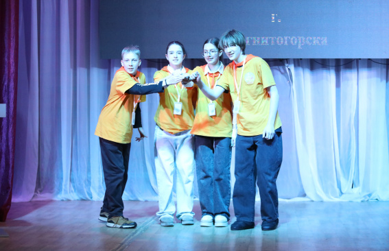 Они – первые!